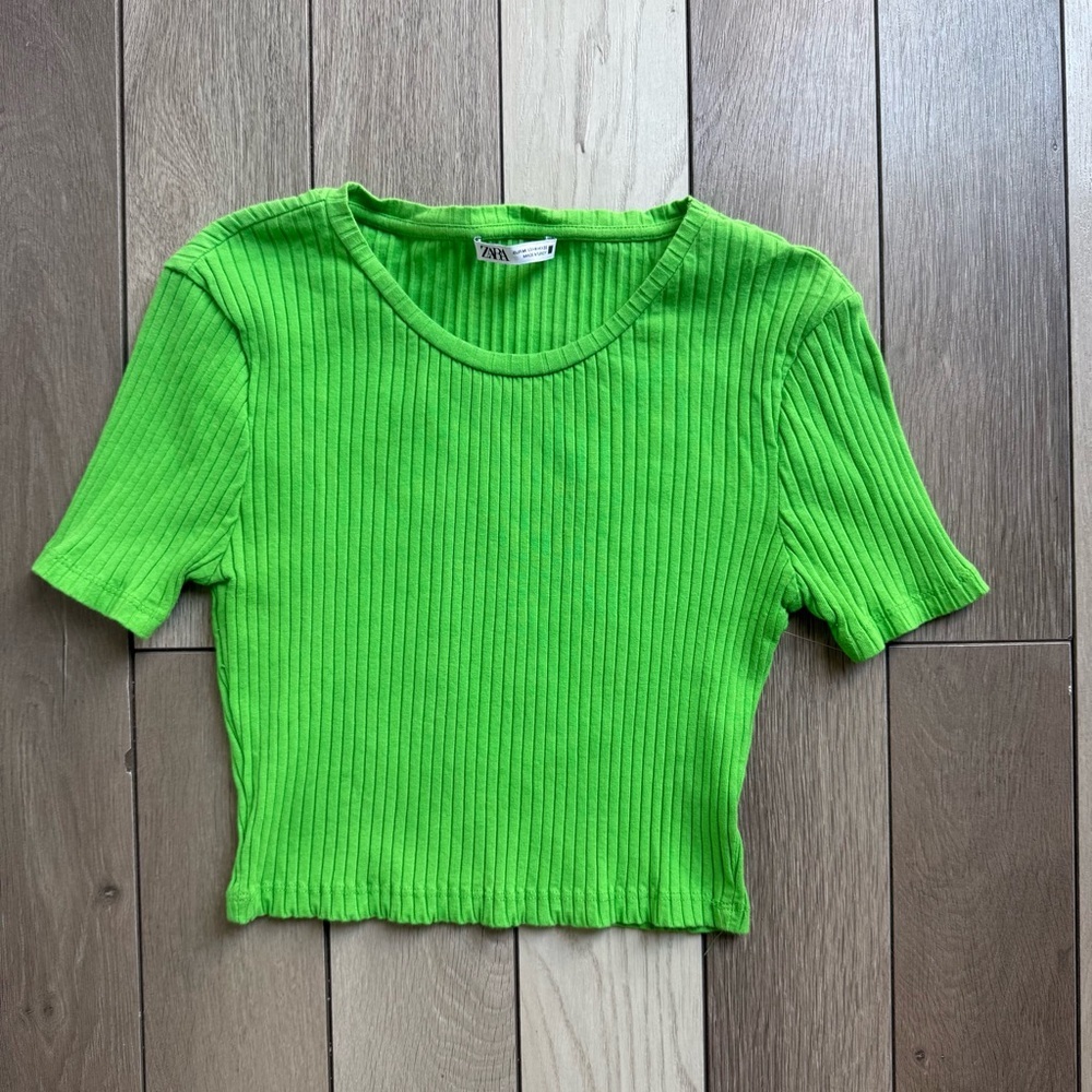 Zara Green Ribbed Crop T-Shirt